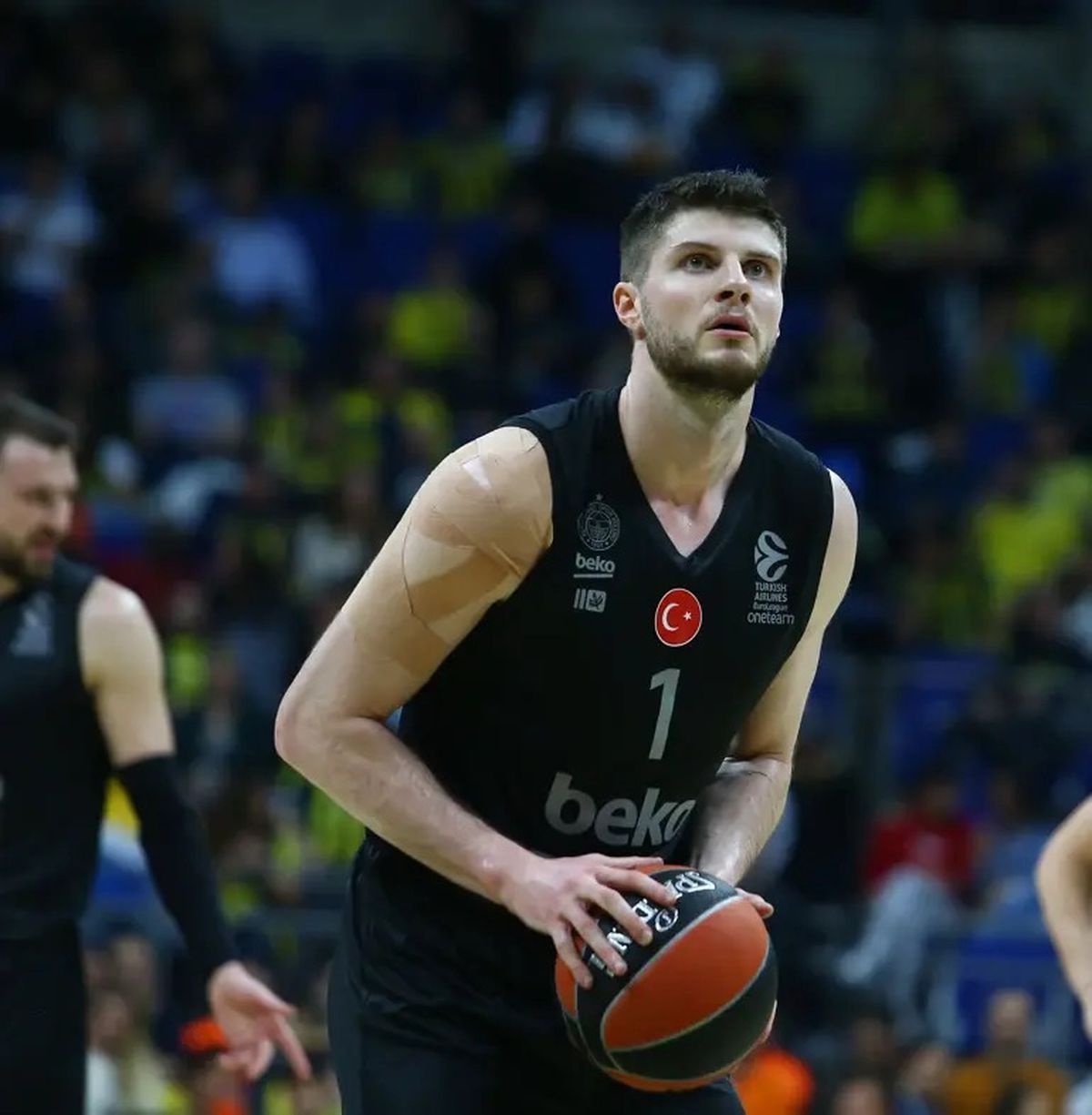 Beşiktaş, Metecan Birsen'i kadrosuna kattı