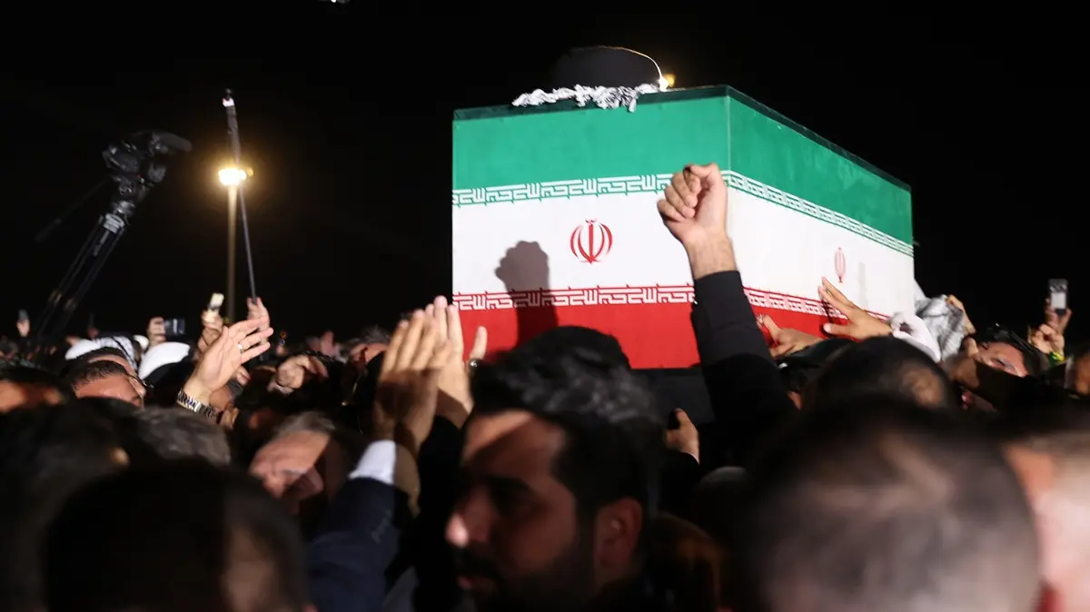 Irak'ta Hamaney için cenaze töreni... Cenaze Kerbela'ya ulaştı