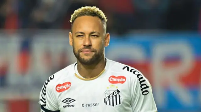 Neymar dördüncü kez Brezilya'nın Dünya Kupası kadrosunda