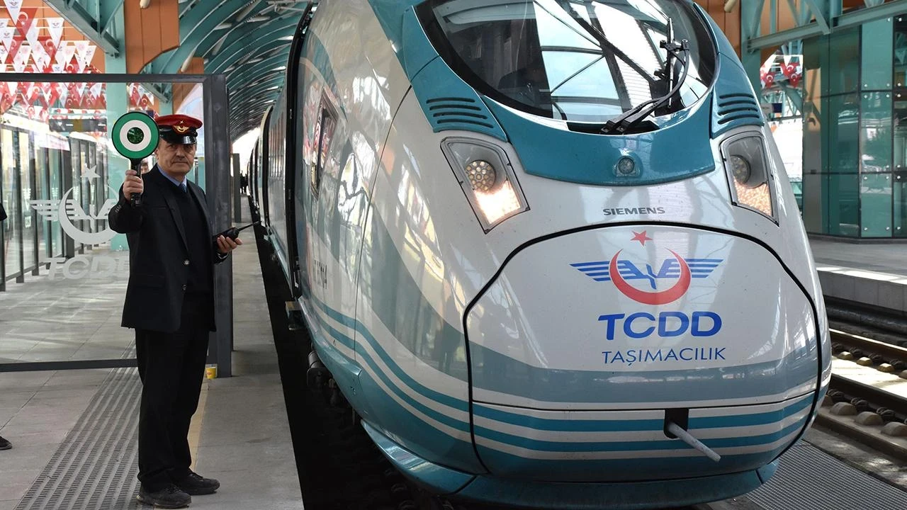 Yüksek Hızlı Trende yoğunluk önlemi: Ankara-Sivas hattında ek sefer kararı
