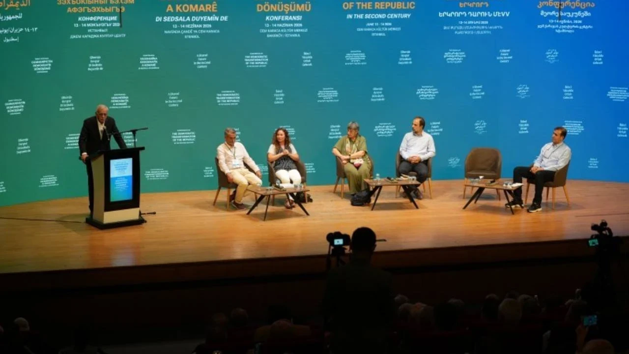 'Cumhuriyetin Demokratik Dönüşümü Konferansı'ndan ortak çağrı: Barış ve demokrasi için yeni bir pencere açalım
