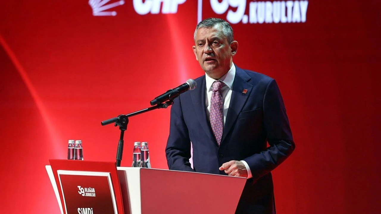 Özgür Özel'den son dakika grup toplantısı açıklaması!