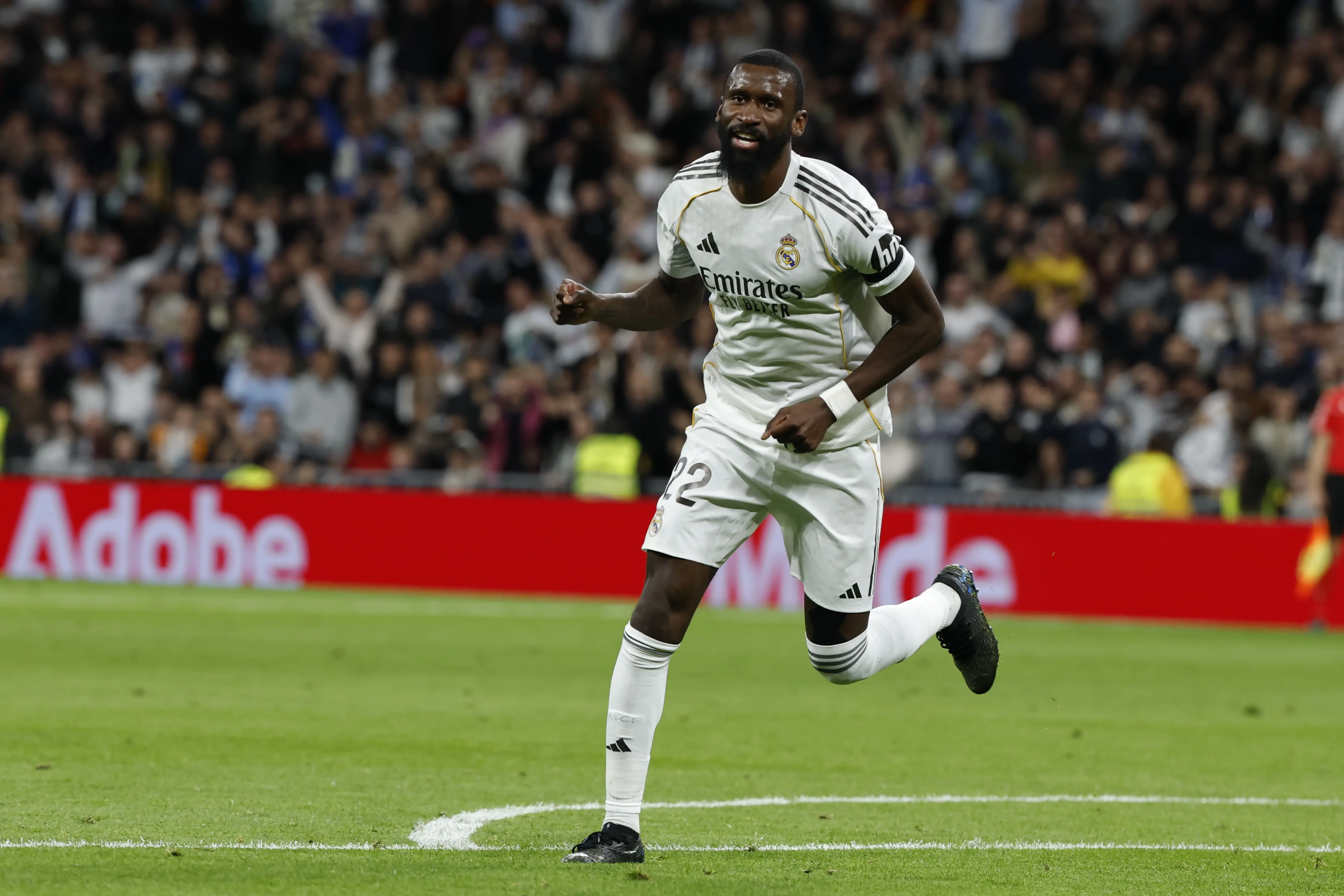 Real Madrid, Antonio Rüdiger'in sözleşmesini uzattı