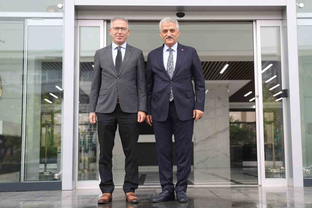 Vali makas’tan başsavcı ünalan’a hayırlı olsun ziyaretinde bulundu