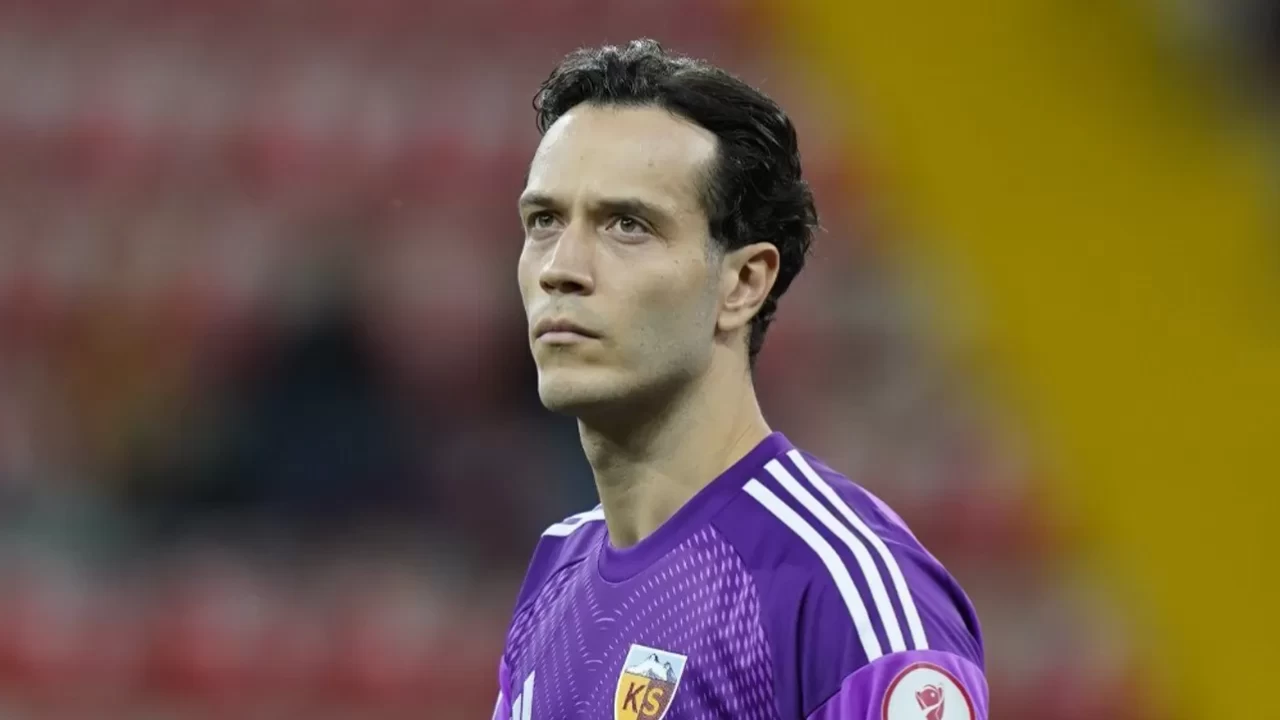Onurcan Piri'den Kayserispor'a duygusal veda: Hakkınızı helal edin