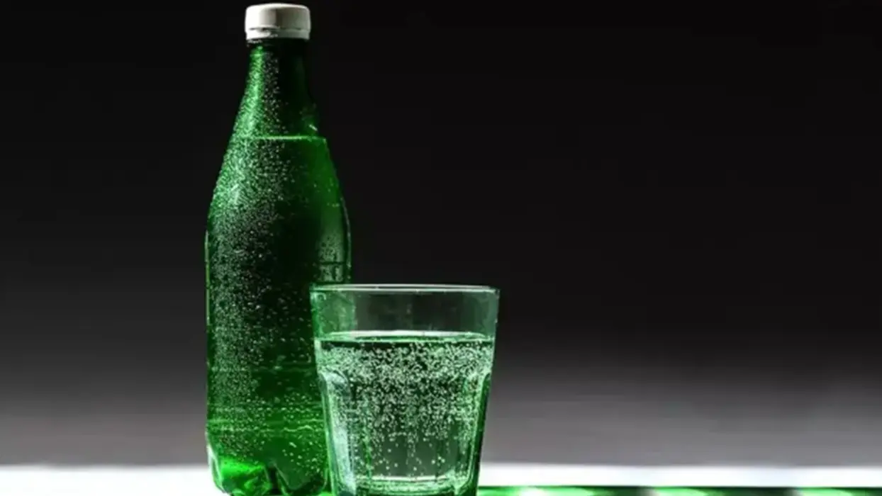 Maden suyu içmenin 5 faydası! Her gün bir bardak tüketilirse