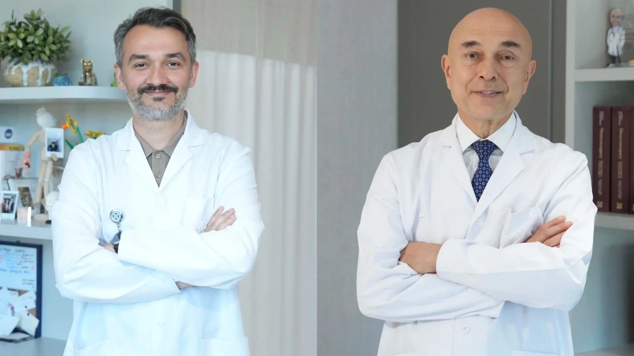 Medipol’de robotik beyin pili ameliyatında Türkiye’de ilk