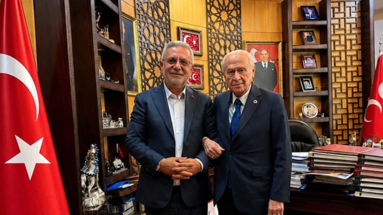 Mehmet Metiner Bahçeli görüşmesinden partisine iki öneriyle çıktı