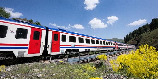 TCDD otla mücadele kapsamında tren yollarında ilaçlama yapacak
