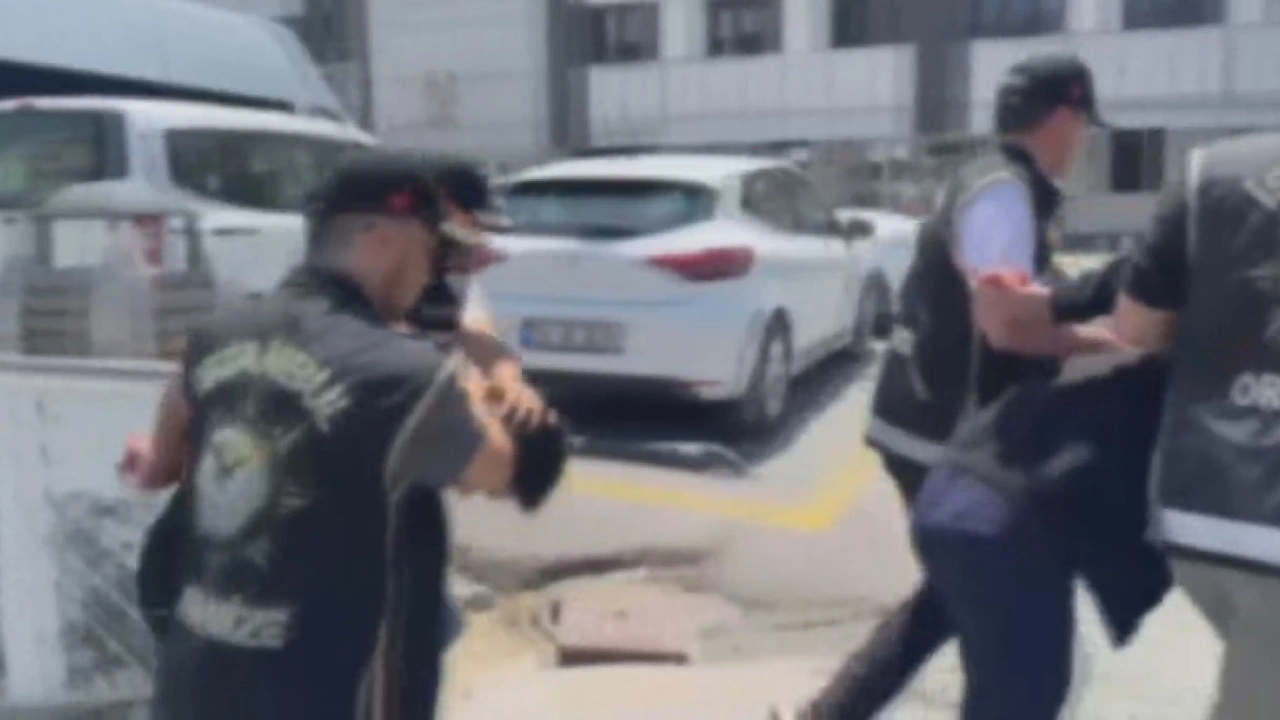 Tadilattaki iş yerini kurşunladılar! 16, 18 ve 20 yaşındaki 3 şüpheli tutuklandı