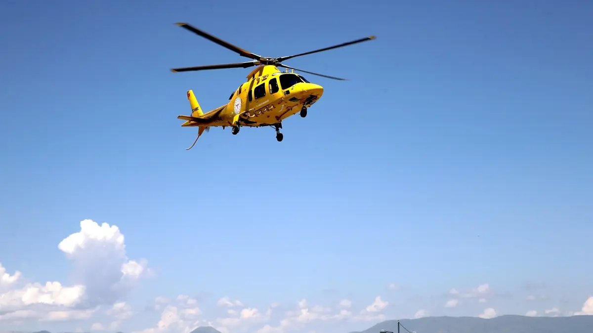 13 günlük bebeğin kafatası kırıldı! Ambulans helikopterle Erzurum'a sevk edildi