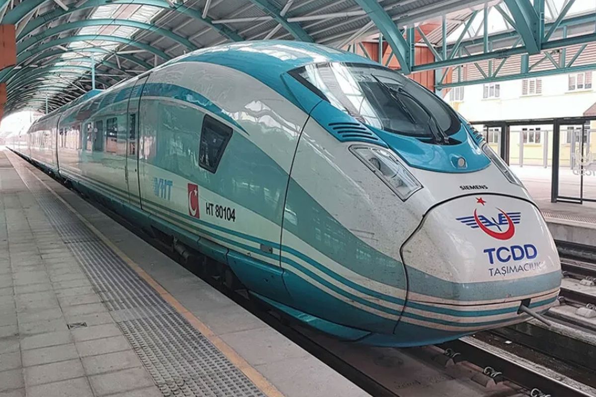 4 ili bağlayacak hızlı tren hattı yolda: 6,5 saatlik yolculuk 2 saat 15 dakikaya düşecek