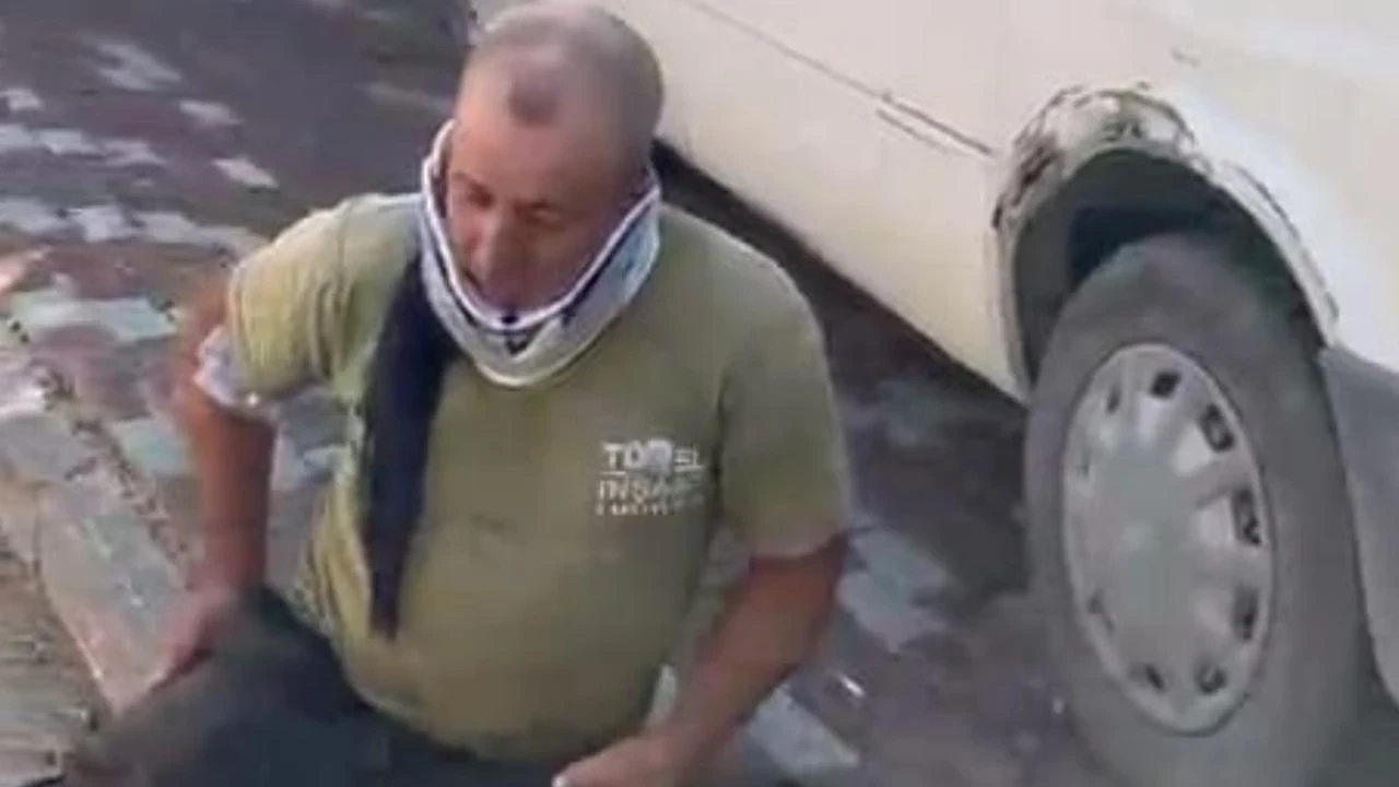 İnegöl'de otomobil ile minibüs çarpıştı: 3 yaralı