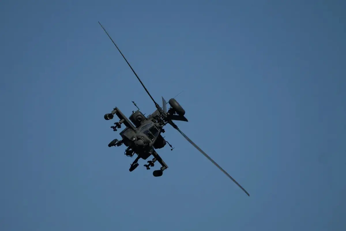 ABD'ye 'Apache' darbesi! İran mı düşürdü?