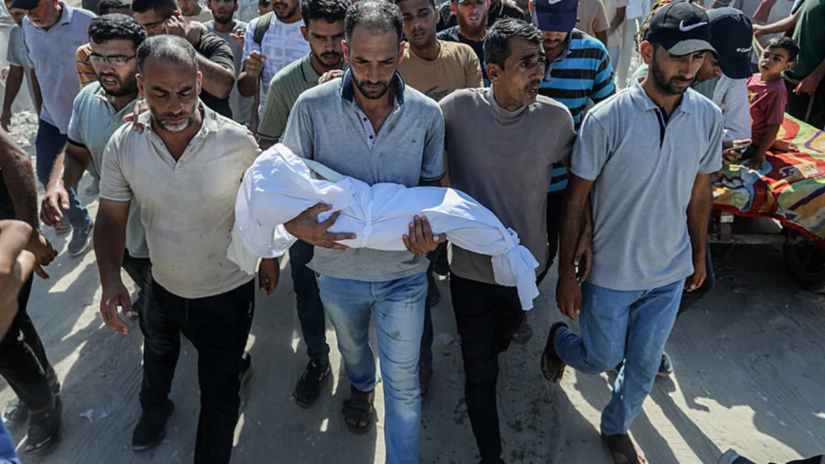 Katil İsrail Gazze’de ateşkes tanımıyor: Son 24 saatte 8 Filistinli katledildi