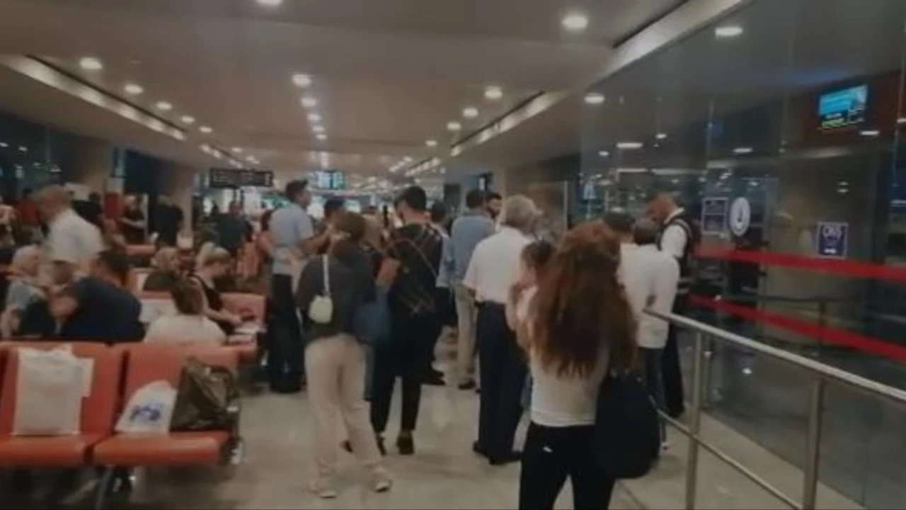 Herkes onu konuşuyor! Pilotun maaşını gören şaşkına döndü