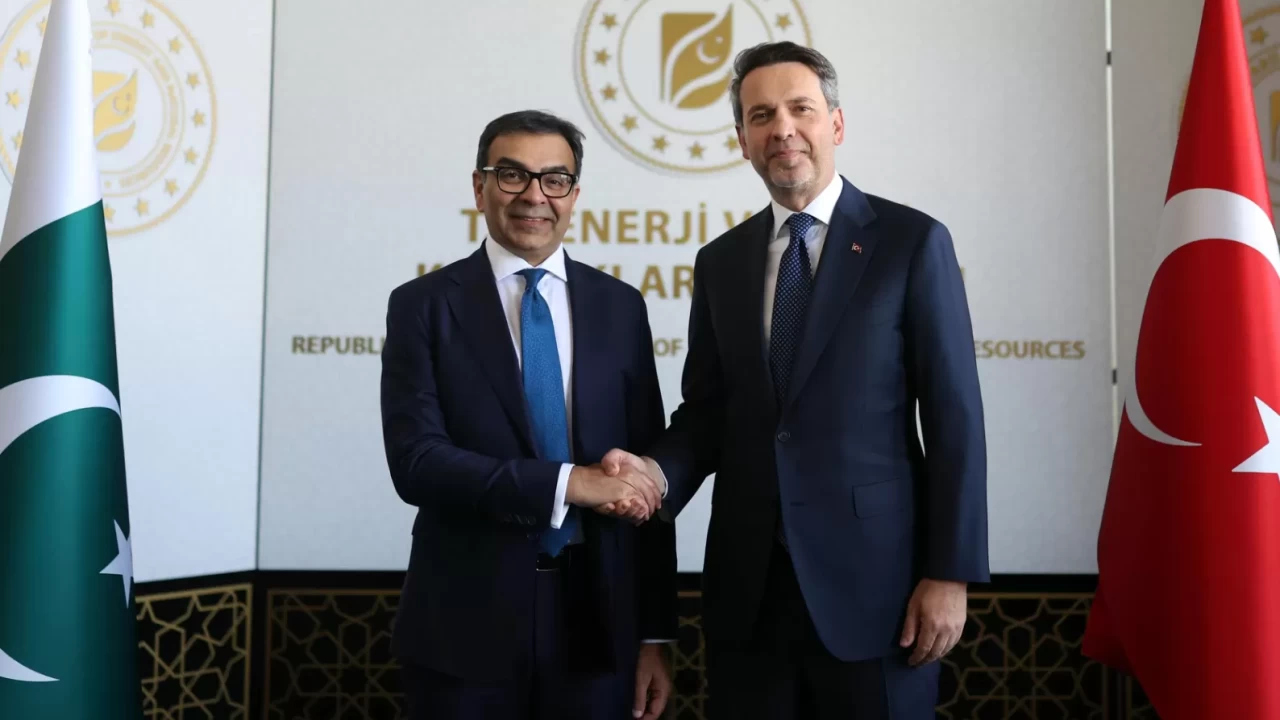 İstanbul'da enerji zirvesi kuruluyor: Türk yatırımcılar Pakistan heyetiyle buluşacak!