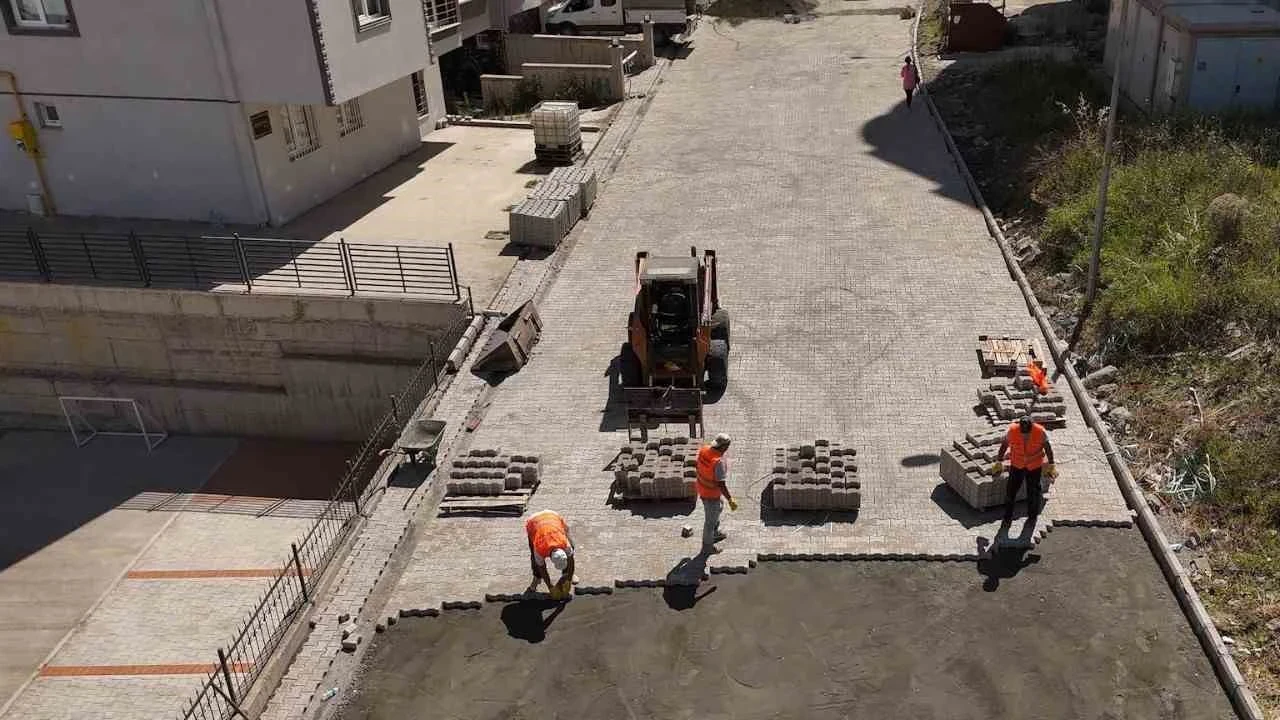 Atakum’un yolları adım adım onarılacak