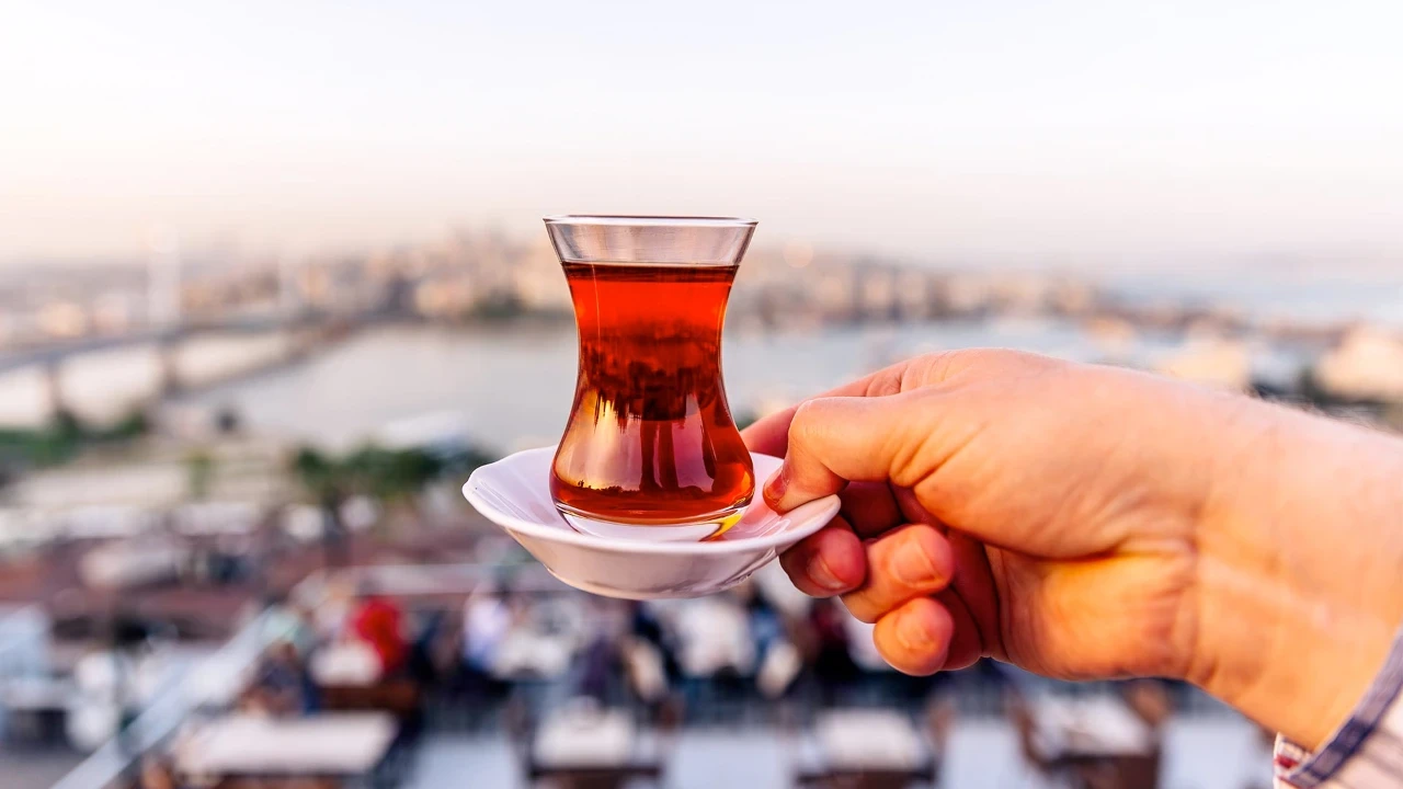 Poşet çay tüketenler yandı! Parçacıkları hücre çekirdeğine kadar ulaşıyor