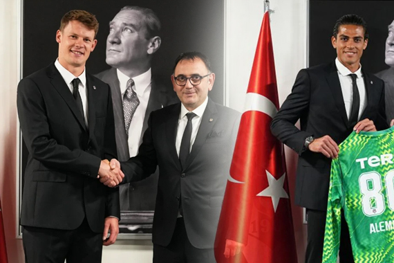 Yeni kaleciler imzayı attı