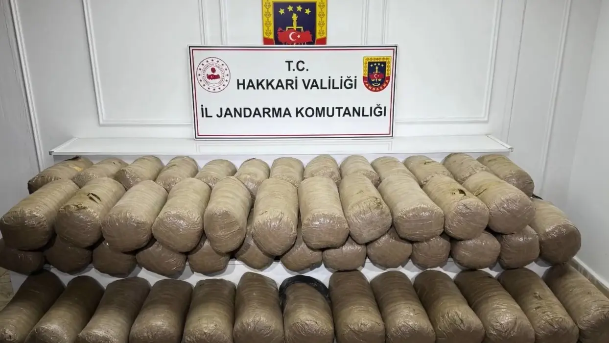 Hakkari'de 503 kilogram uyuşturucu madde ele geçirildi