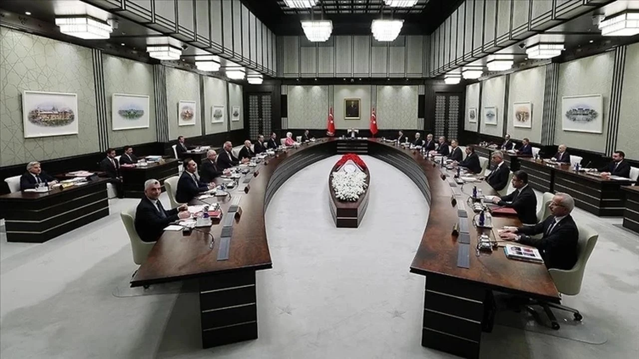 Kabine, Cumhurbaşkanı Erdoğan'ın başkanlığında toplandı! İşte masadaki başlıklar