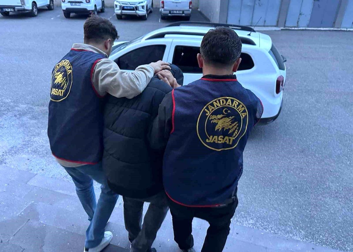 42 yıl hapis cezalı firari Kars'ta yakalandı