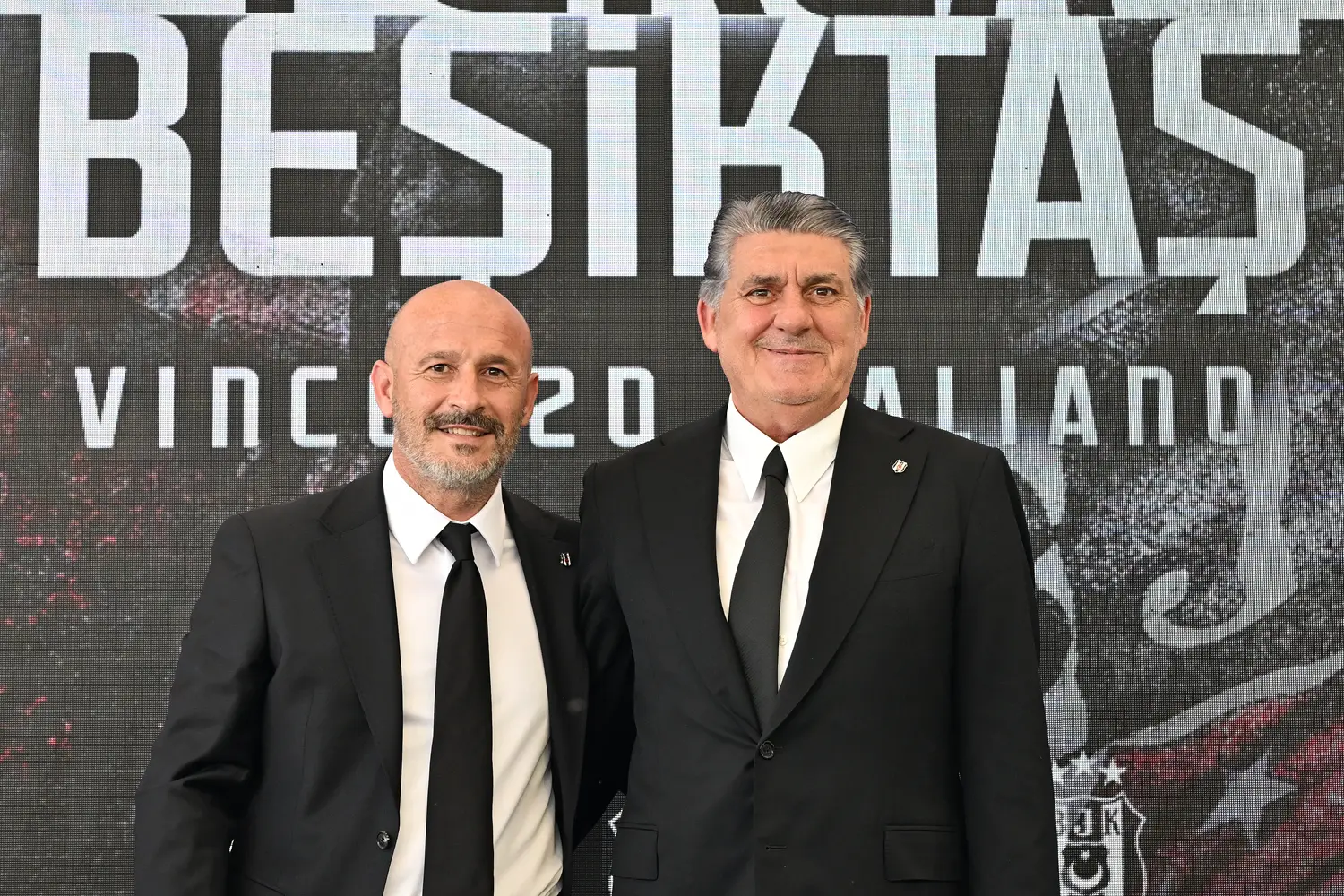 Beşiktaş'ın 64. teknik direktörü Vincenzo Italiano oldu
