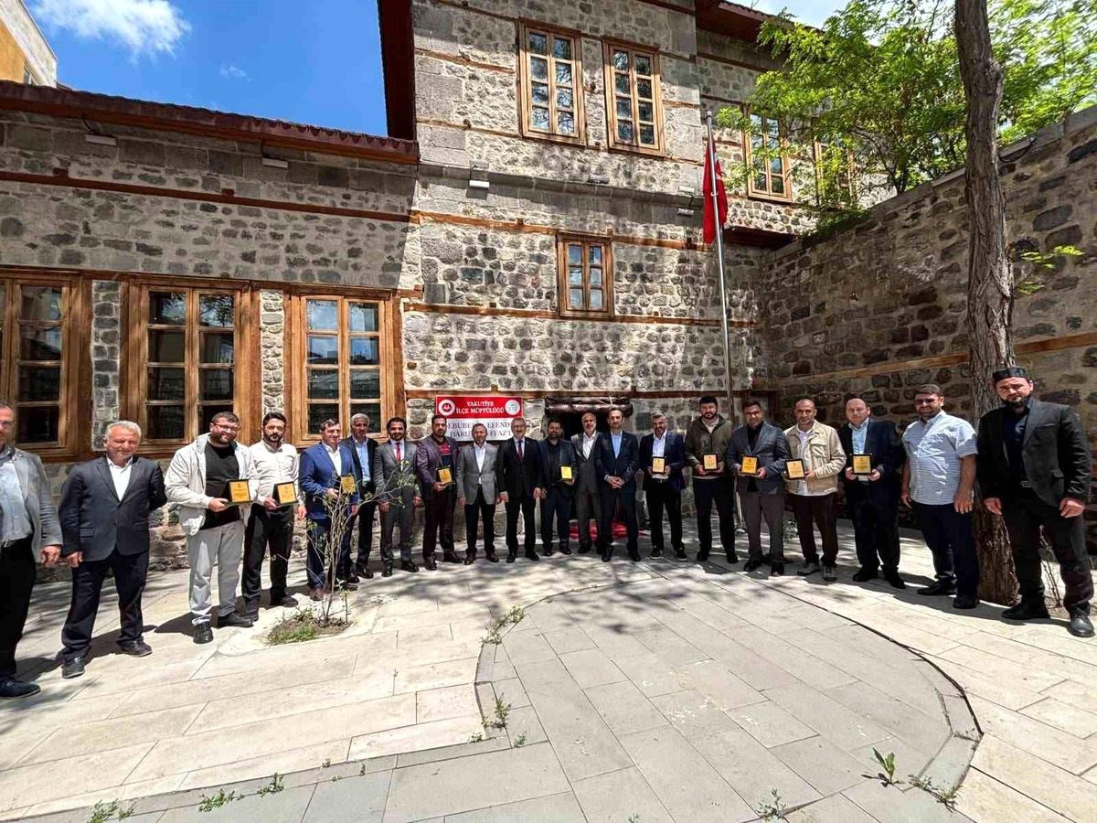 Ebubekir Efendi Daru'l Huffaz'ı da yıl sonu heyecanı