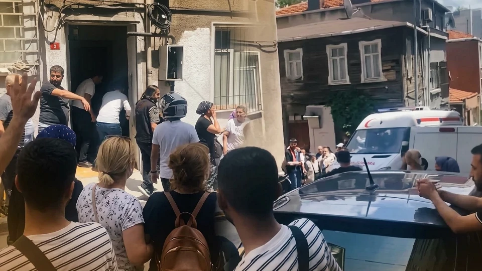Beyoğlu silahlı saldırı: Eski eşinin sevgilisine 6 kurşun sıkan şahıs yakalandı | Asayiş Haberleri