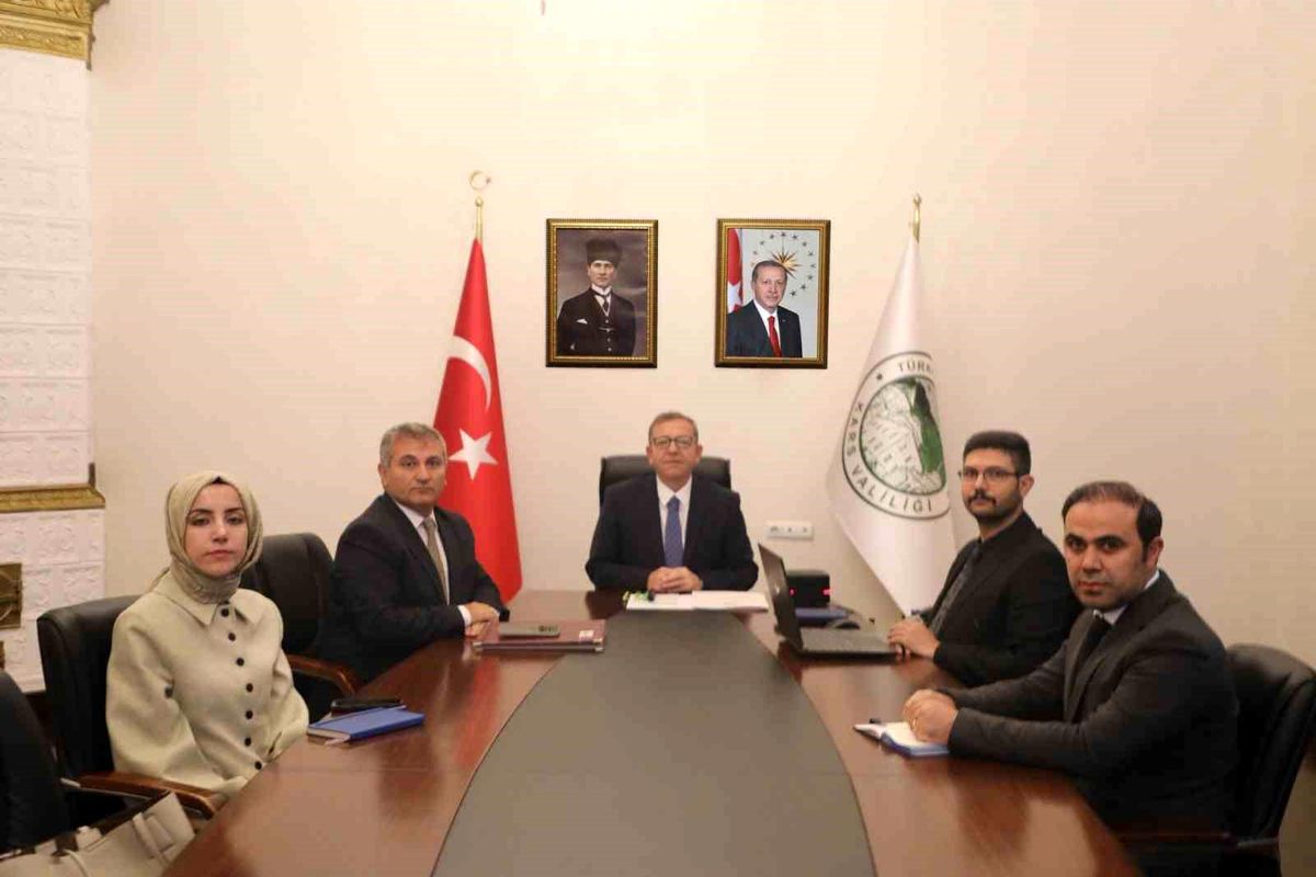Kars'ta SERKA'nın 103. Yönetim Kurulu Toplantısı gerçekleştirildi: 2027 yol haritası ve Yeşil Dönüşüm Projeleri masaya y..