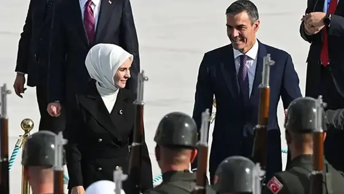 İspanya Başbakanı Pedro Sanchez, Ankara'ya geldi