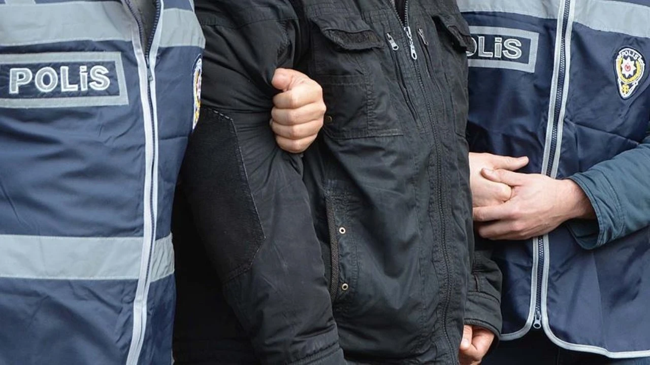 FETÖ şüphelileri sınırda yakalandı: 7 gözaltı