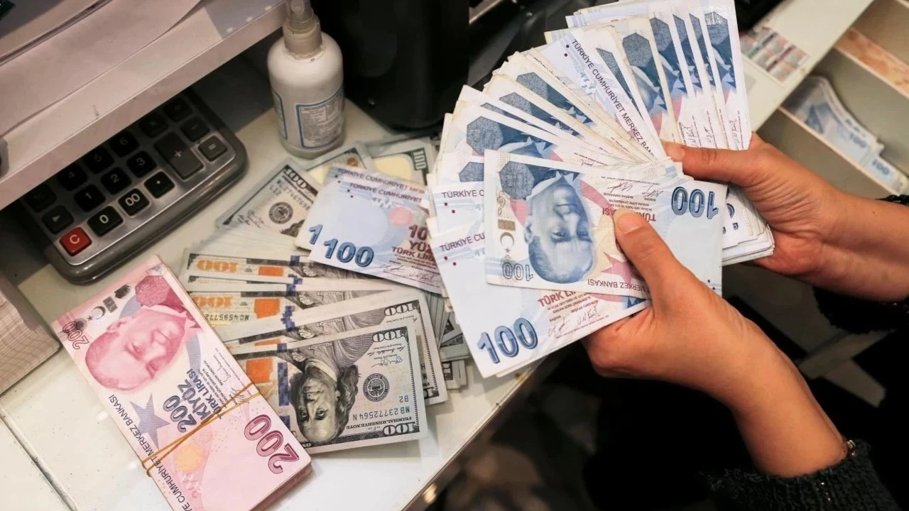 BDDK verileri açıklandı: Kredi hacmi gerilerken KKM’de düşüş sürüyor