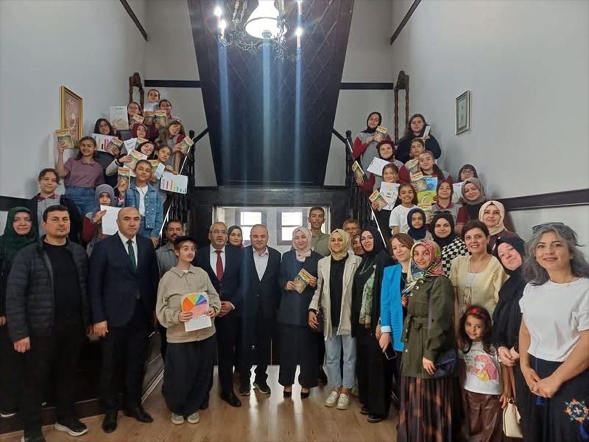 Çorum'da "Eleştirel Kitap Okuma" programı düzenlendi