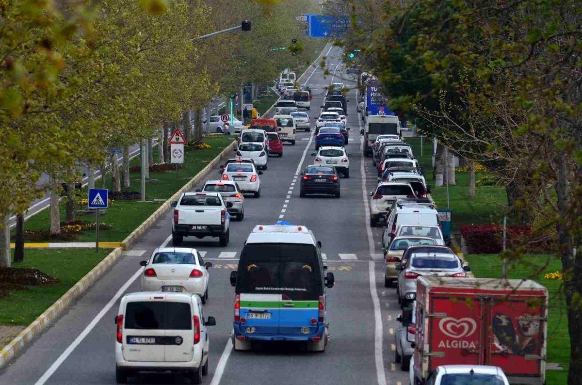 Tekirdağ'da motorlu kara taşıtı sayısı 393 bin 597'ye ulaştı