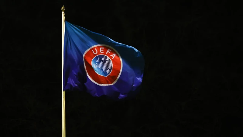 Fenerbahçe'ye kötü haber: UEFA cezayı kesti
