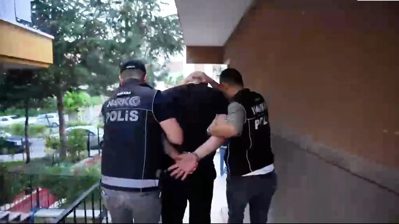 İçişleri Bakanlığı: İki haftada bine yakın kişi tutuklandı