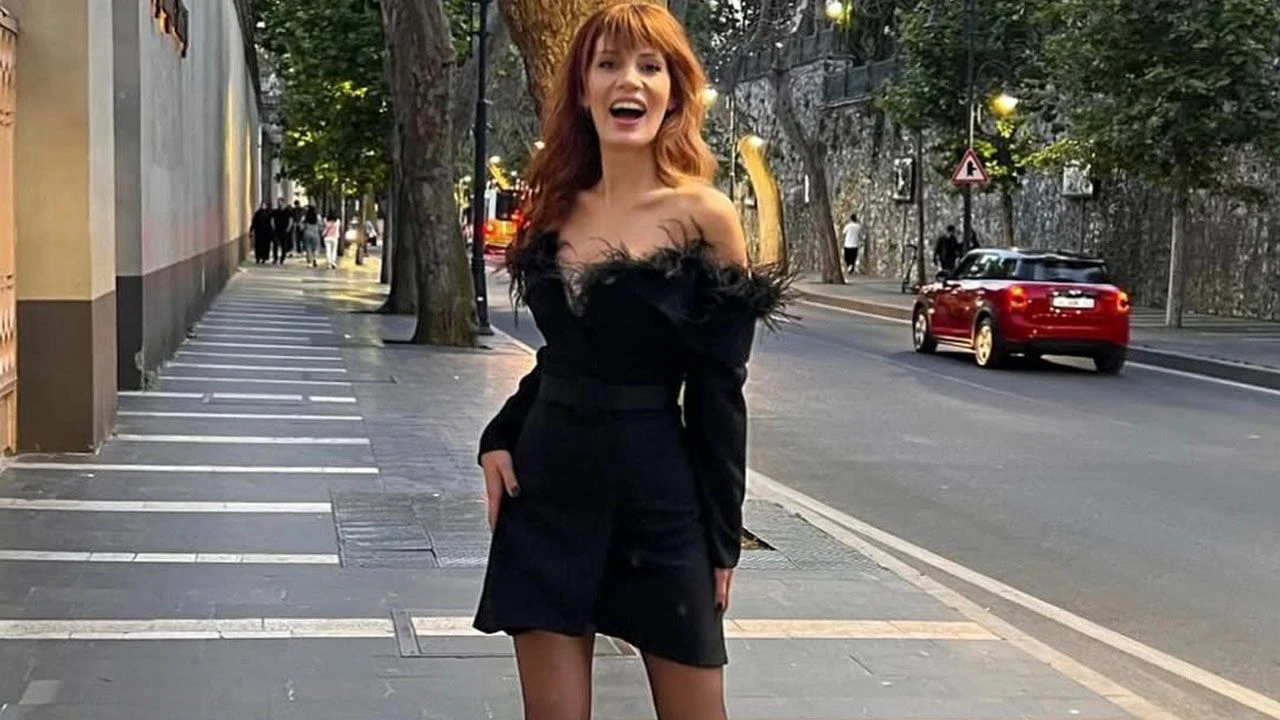 Ayça Varlıer yeni dizisi için imaj değiştirdi! Görenler şaşırdı