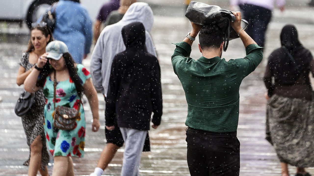 Battaniyeleri çıkarın! İstanbul'da sıcaklık 8 derece birden düşecek: Bu 5 güne dikkat