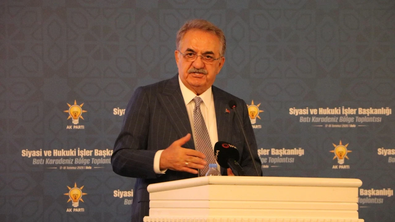 AKP'den yeni anayasa mesajı: Referanduma gidilecek