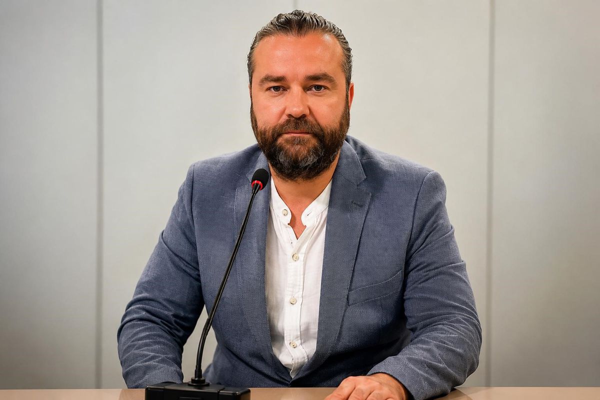 Gazeteciler mesleklerinin geleceği için yasa istiyor