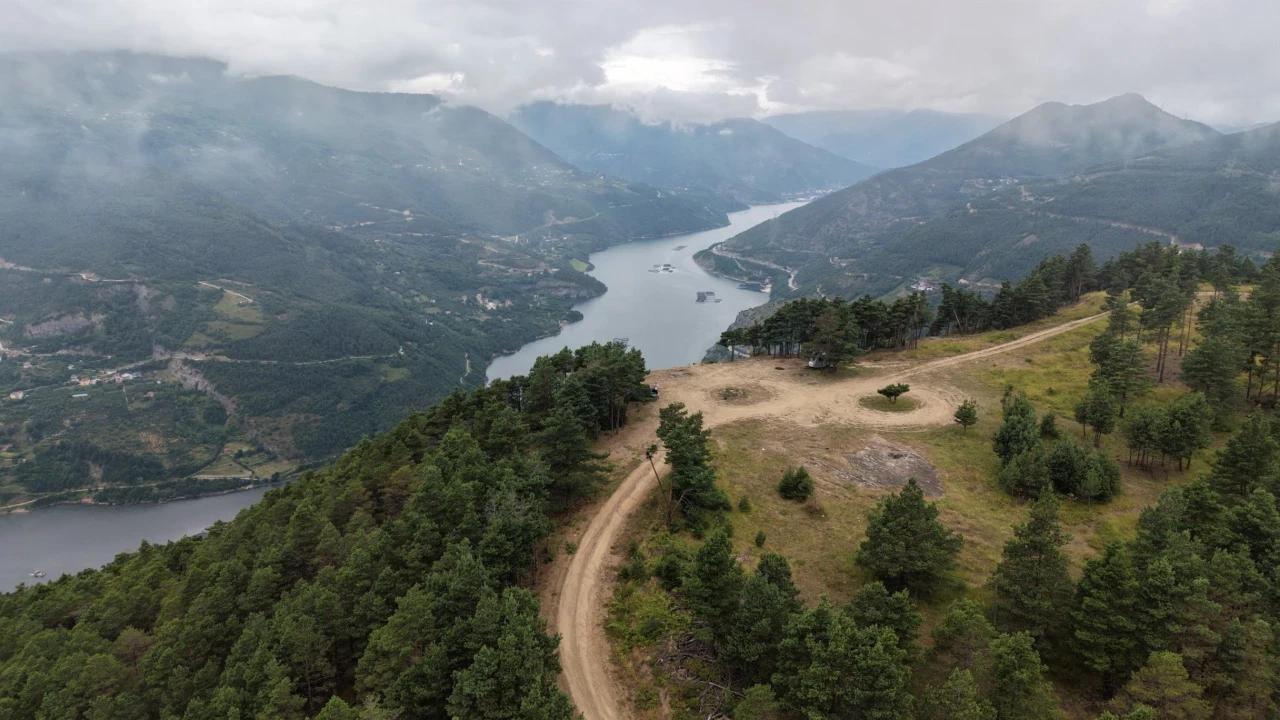 Burası Norveç fiyortları değil: Karadeniz'in saklı güzelliği