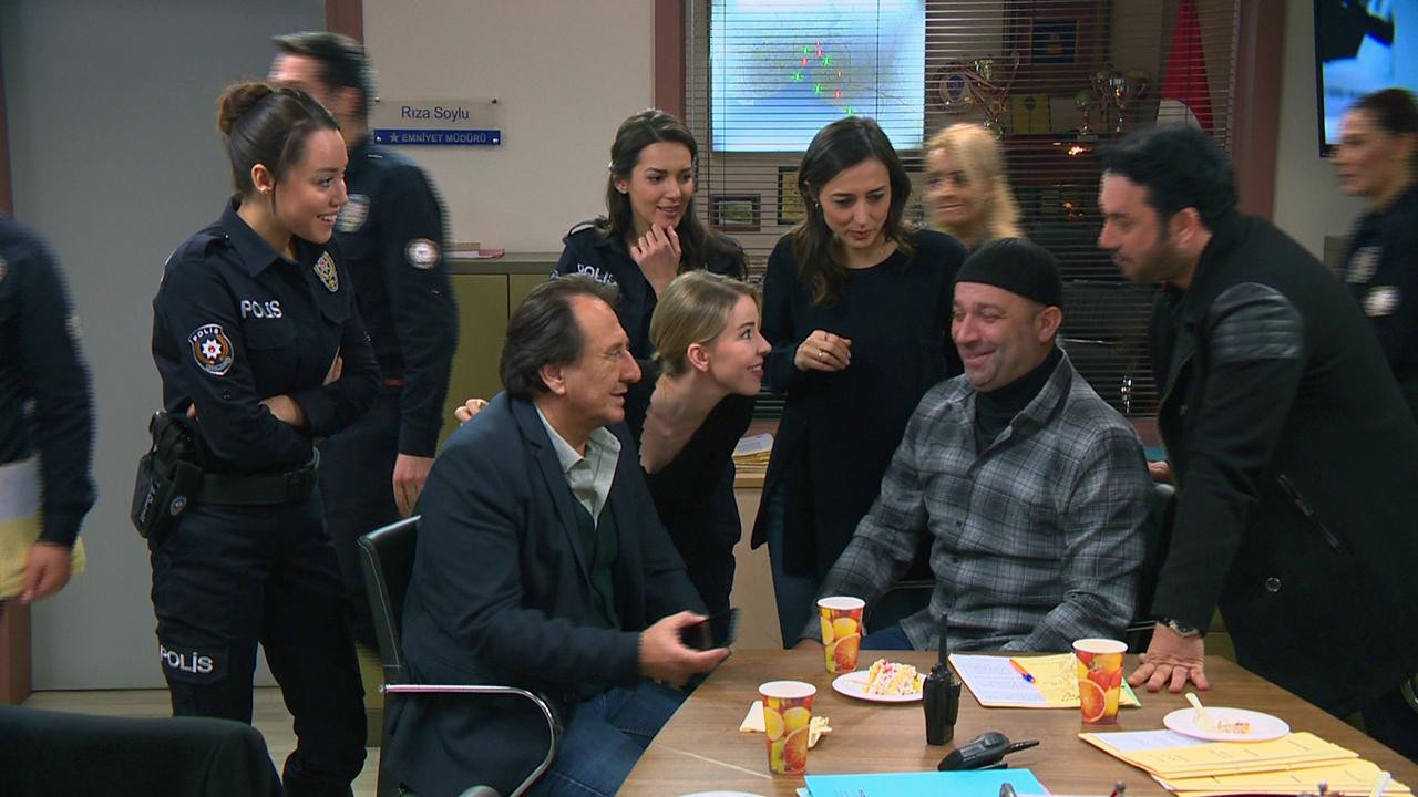 Arka Sokaklar bitti mi? Arka Sokaklar dizisi devam edecek mi?
