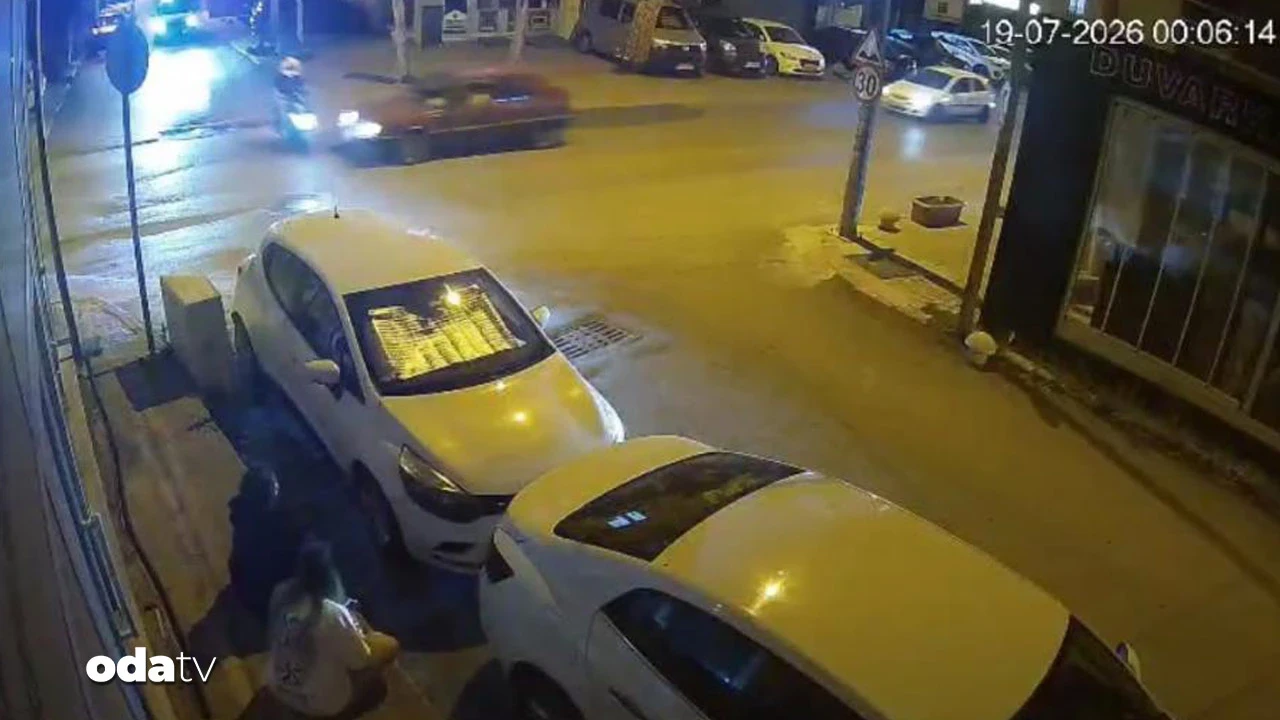 Trafik polisinin önünde kaza