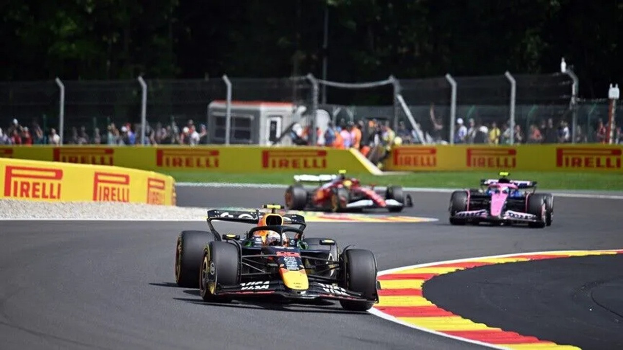 Formula 1'de sezonun 10. yarışı Belçika Grand Prix'sini Kimi Antonelli kazandı