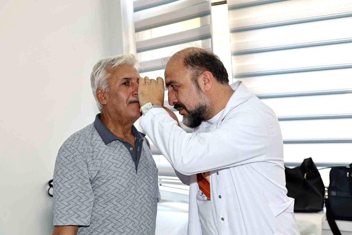 ERÜ Hastaneleri'nde "ücretsiz ben muayenesi" aktivitesi yapıldı