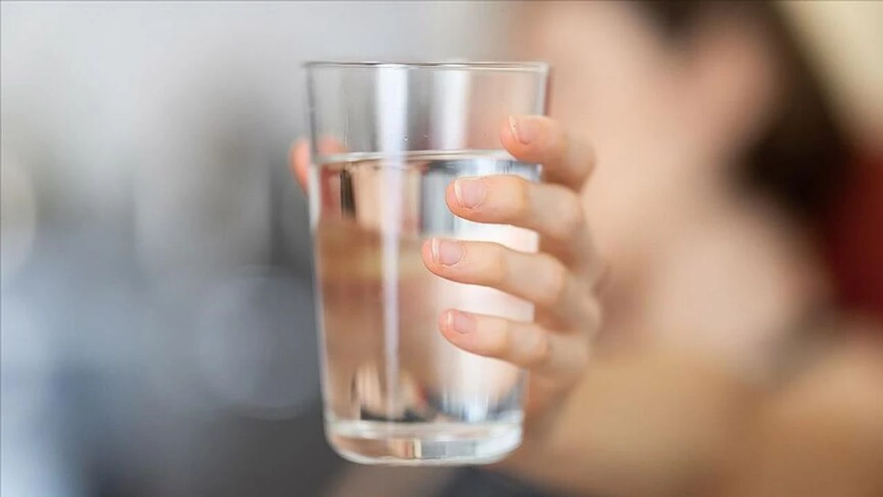 Yetersiz su tüketimi çocukları hastalığa davet ediyor