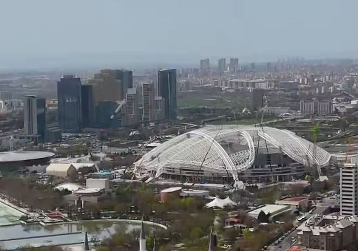 Ankara'nın yeni stadı için iki bakandan ortak paylaşım