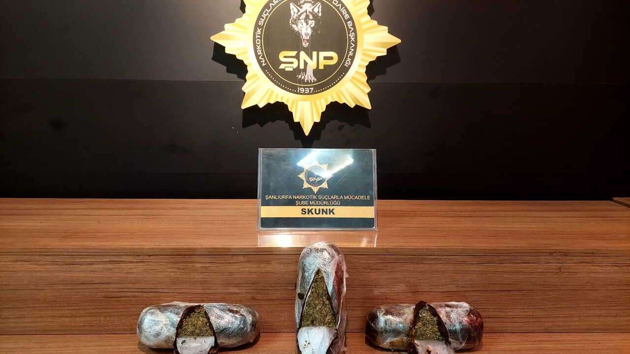Şanlıurfa'da yasaklı madde operasyonu: Otomobilde yakalanan şüpheli tutuklandı